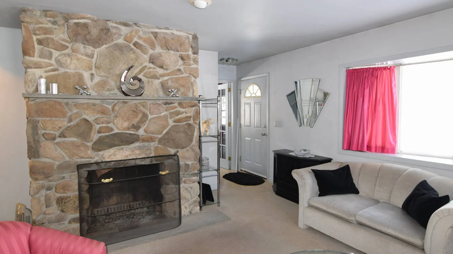 Property at 94 Hill Top Rd, Rhinebeck, NY 12572 2