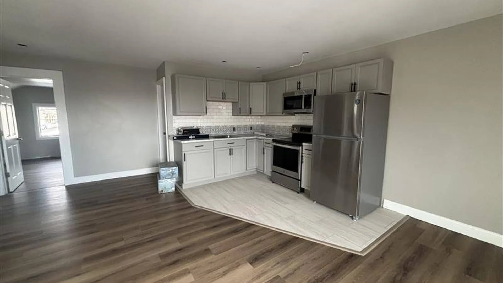 Property at 38 Vincent St, Rockville Centre, NY 11570 17