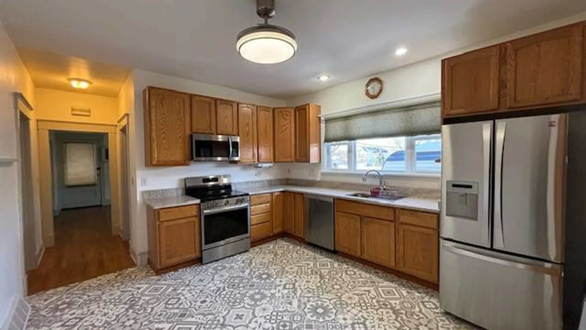 Property at 527 Alexander Street, Schenectady, NY 12308 2