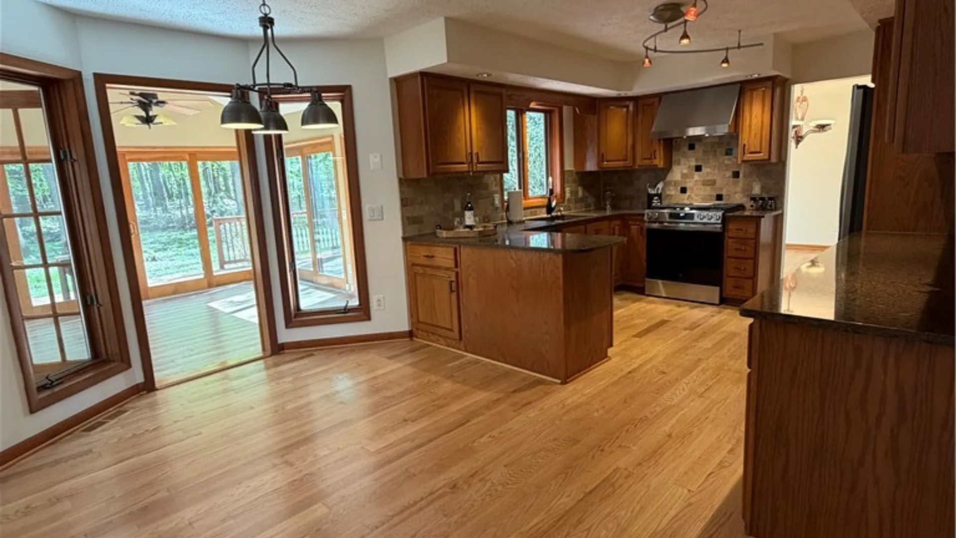 Property at 427 Murwood Lane, Webster, NY 14580 24