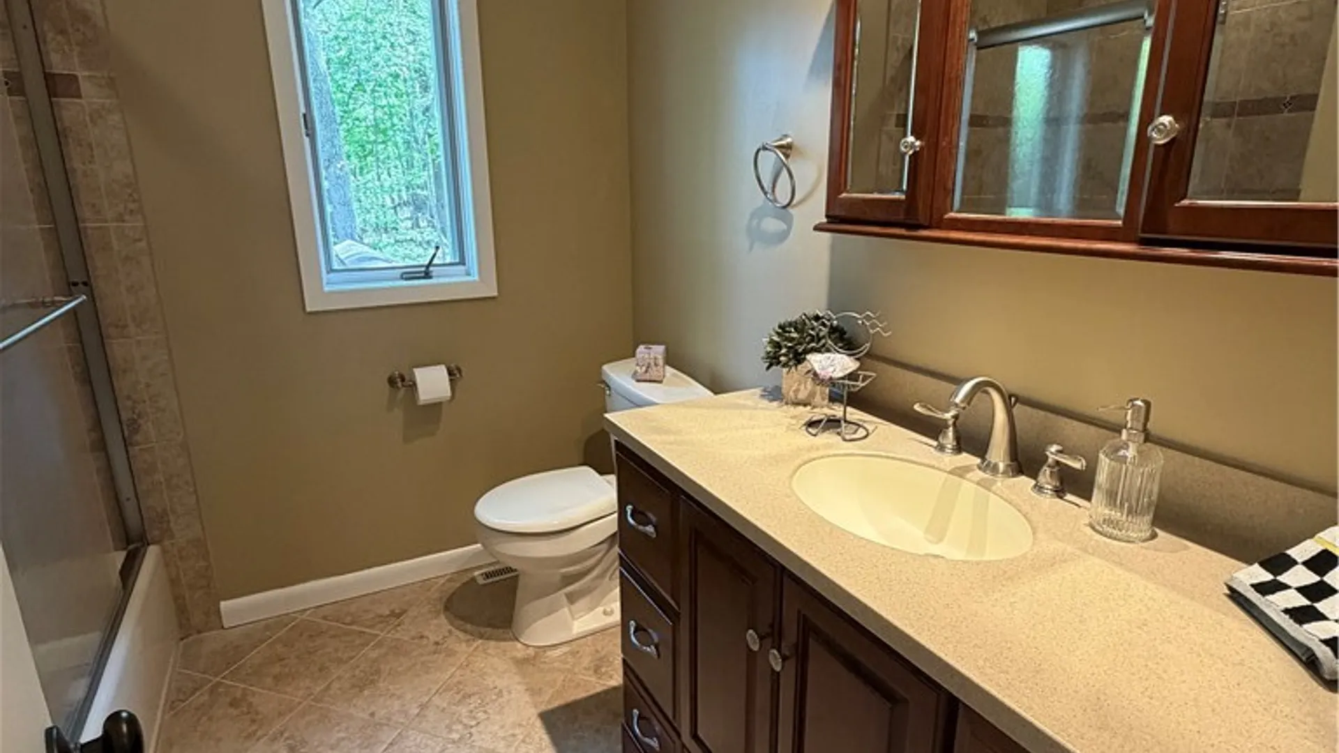 Property at 427 Murwood Lane, Webster, NY 14580 43