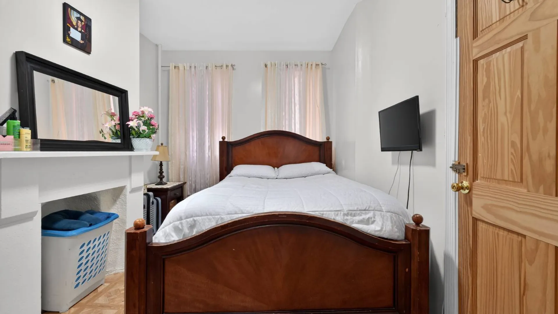 Property at 1434 Greene Ave, New York, NY 11237 16