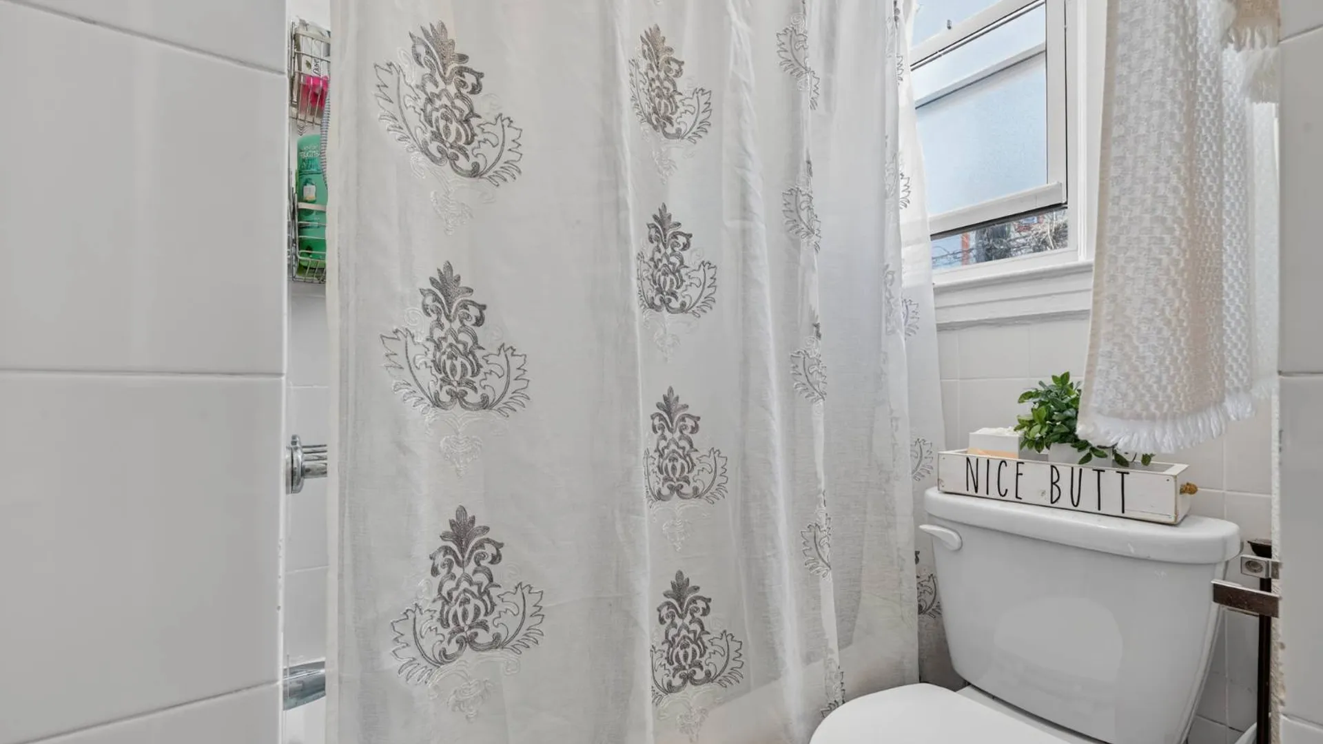 Property at 1434 Greene Ave, New York, NY 11237 21