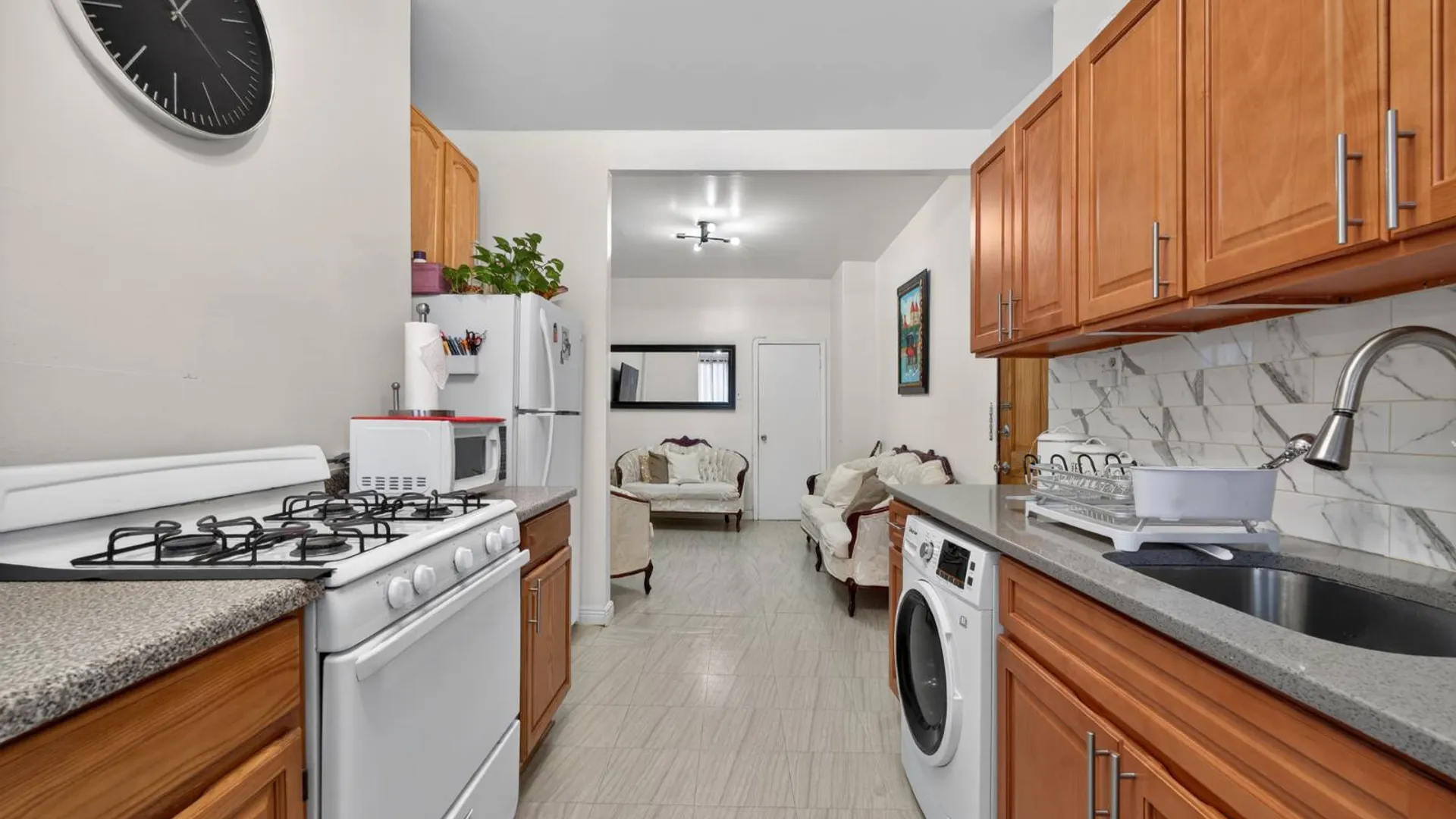 Property at 1434 Greene Ave, New York, NY 11237 6