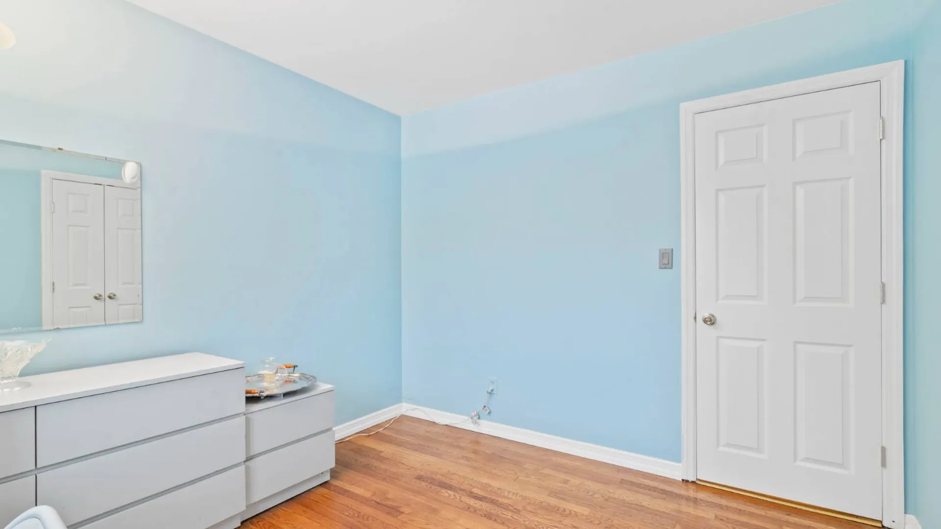 Property at 15 Thadford St, East Northport, NY 11731 17