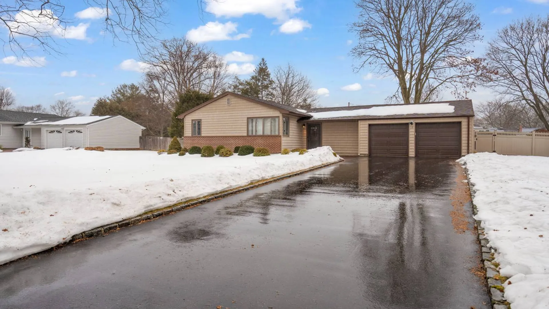 Property at 15 Thadford St, East Northport, NY 11731 3