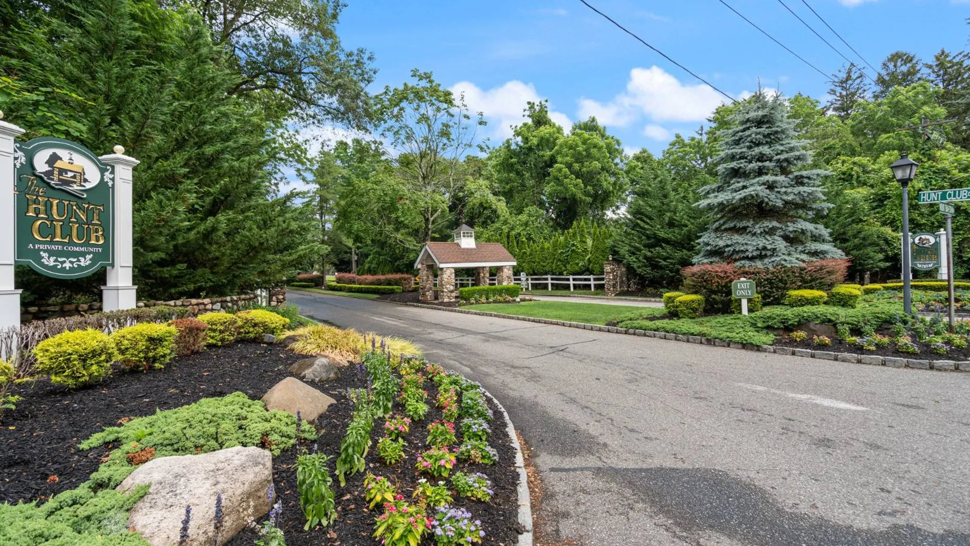 Property at 6 Doe Path, Coram, NY 11727 21