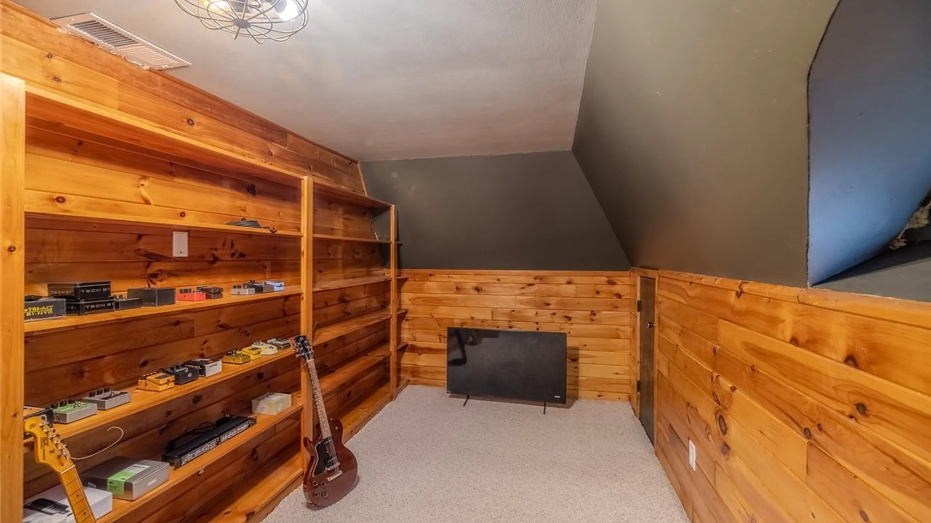 Property at 107 Summit Avenue, Syracuse, NY 13207 36