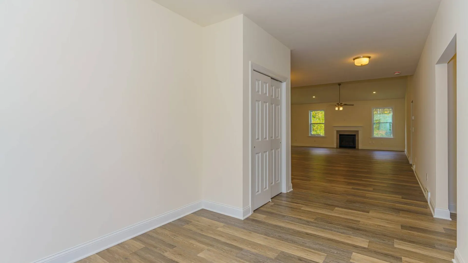 Property at 29 Tamarack Street, Ballston Lake, NY 12019 3