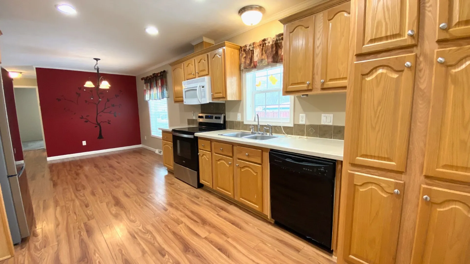 Property at 2115 Central Ave, Schenectady, NY 12304 15