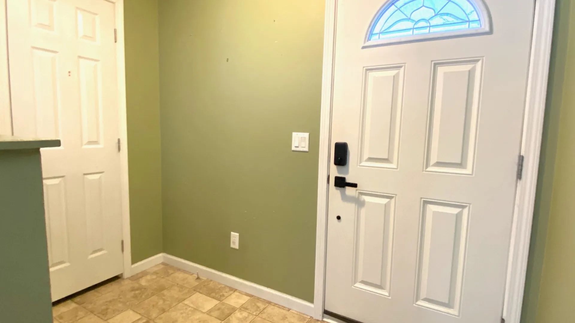 Property at 2115 Central Ave, Schenectady, NY 12304 2