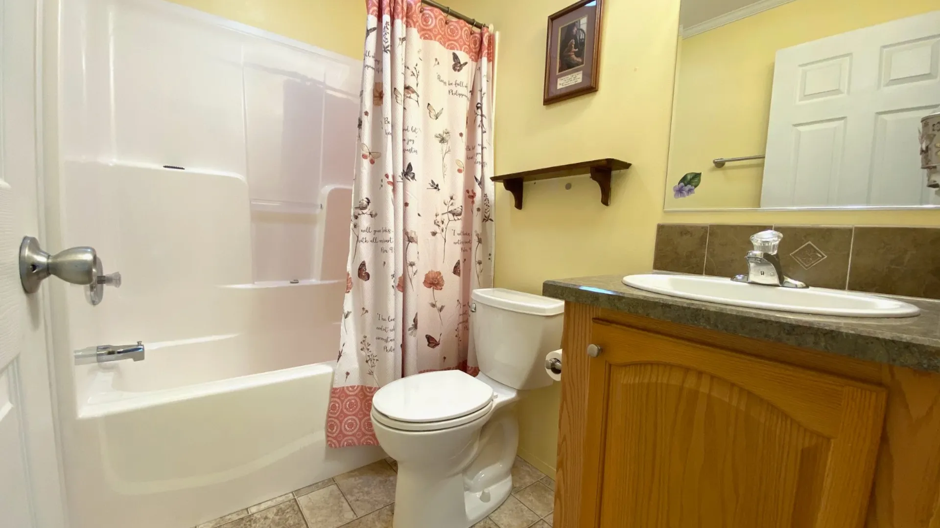 Property at 2115 Central Ave, Schenectady, NY 12304 8