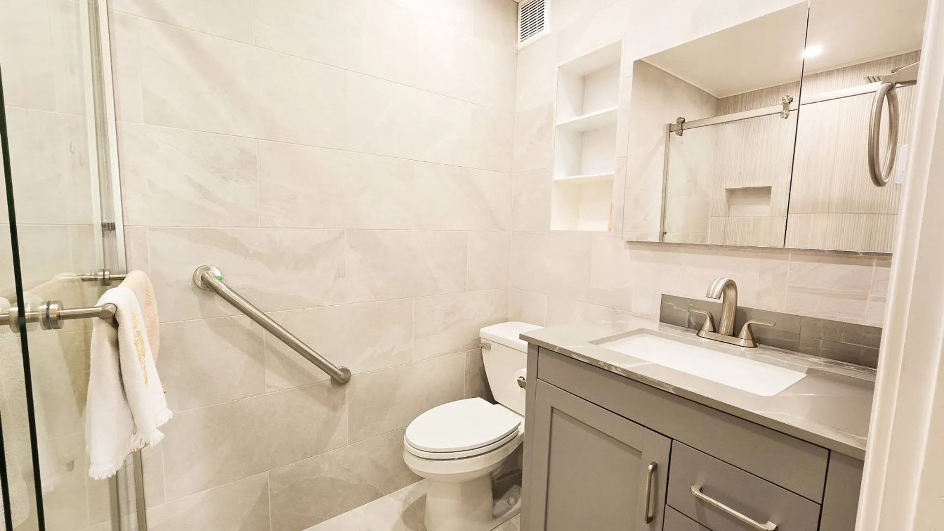 Property at 144-77 Roosevelt Avenue, Flushing, NY 11354 18