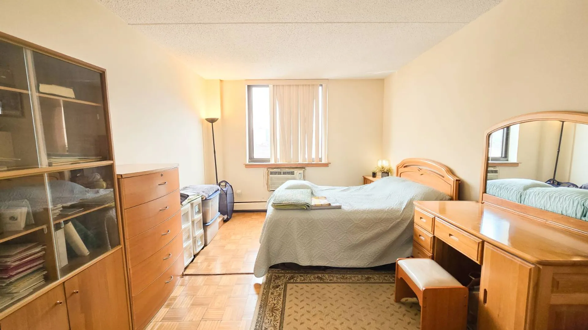 Property at 144-77 Roosevelt Avenue, Flushing, NY 11354 8