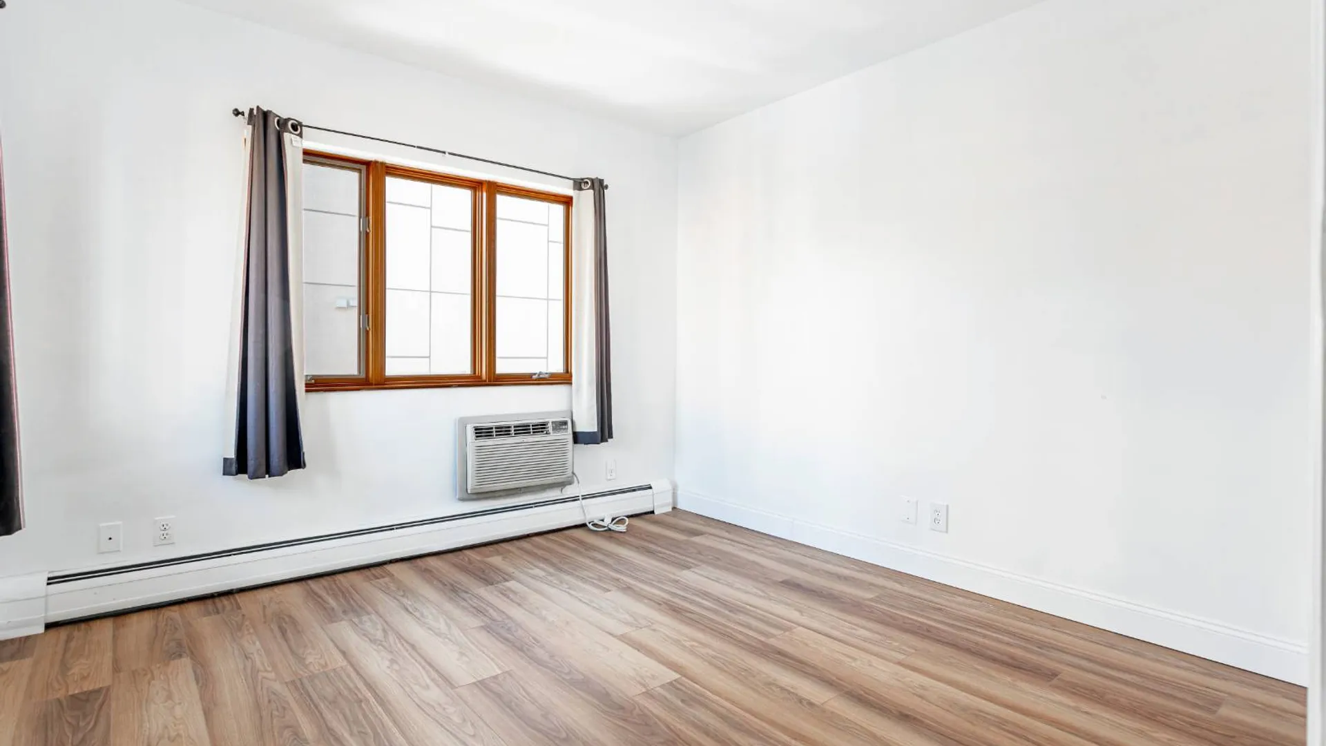 Property at 2934 Brighton 4th St, Brooklyn, NY 11235 10