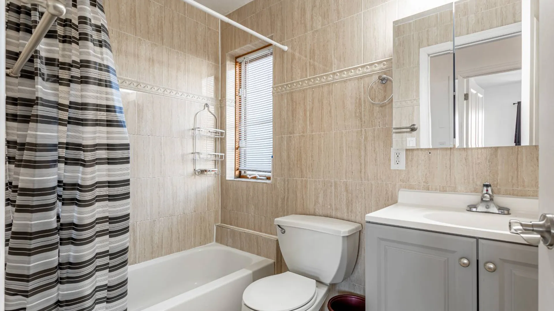 Property at 2934 Brighton 4th St, Brooklyn, NY 11235 12