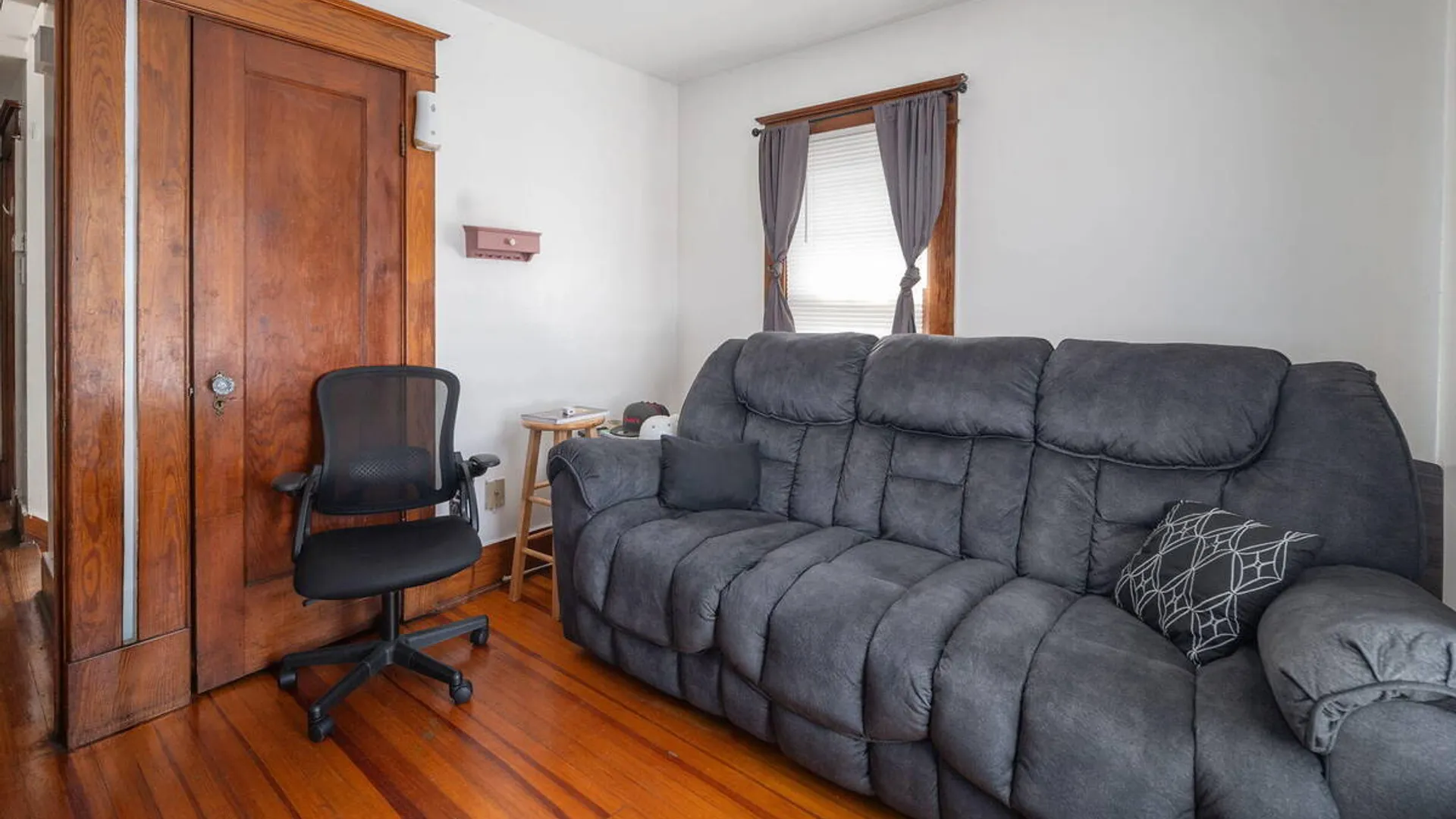 Property at 1905 Hamburg Street, Rotterdam, NY 12304 9