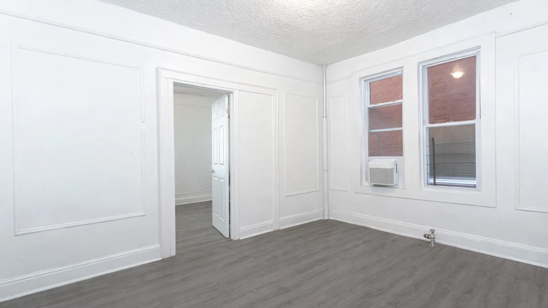 Property at 949 E 214 ST, BRONX, NY 10469 12