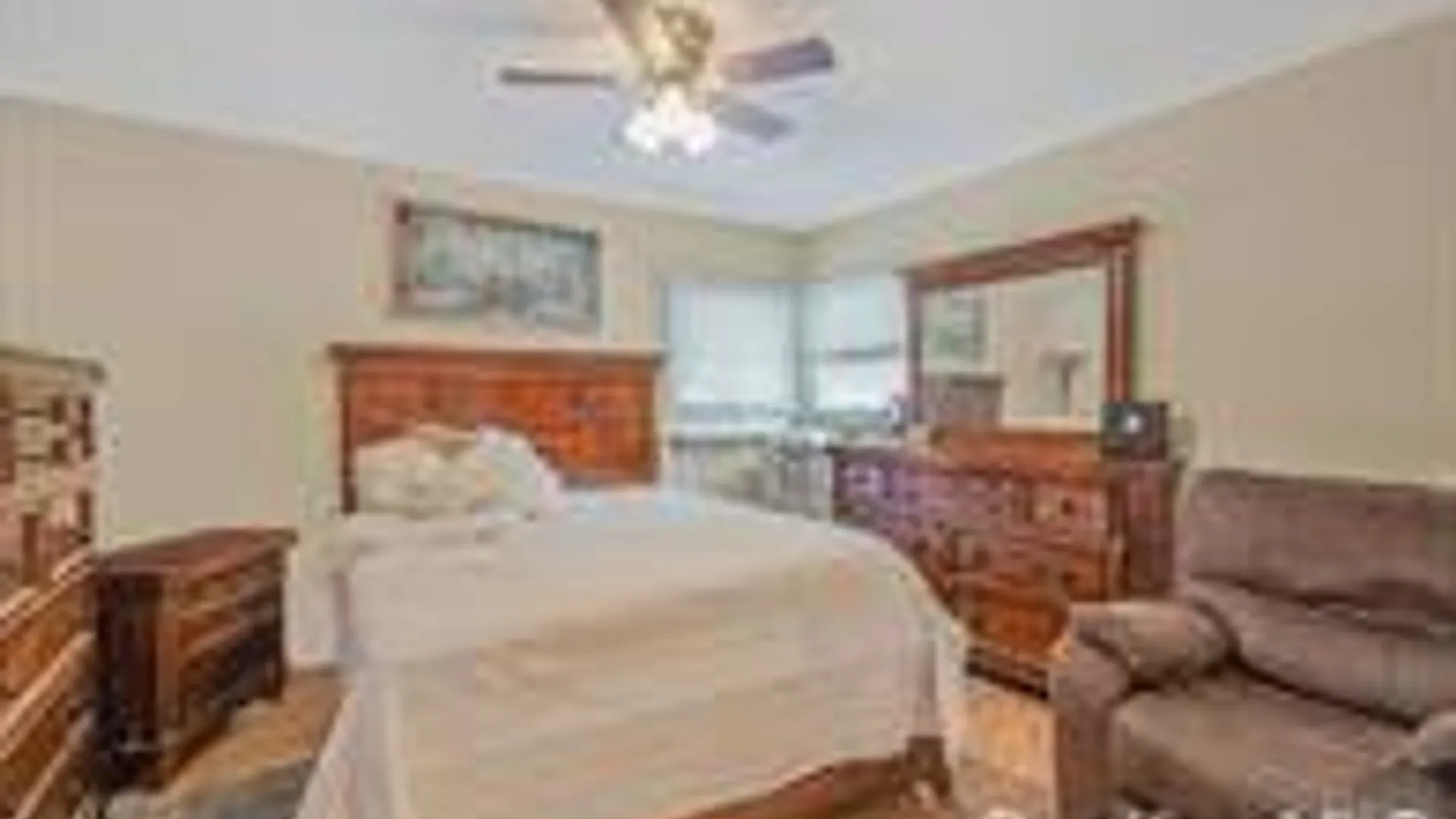 Property at 24 New Highway, Commack, NY 11725 8