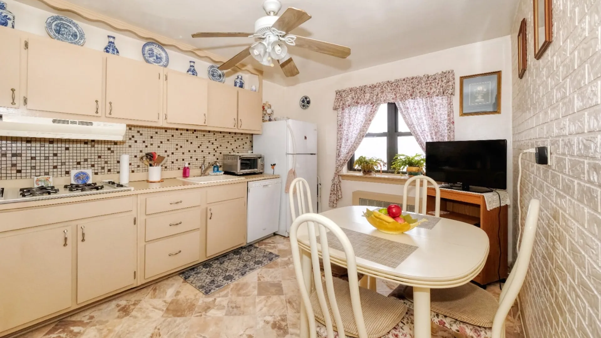 Property at 29-30 137th Street, FLUSHING, NY 11354 7