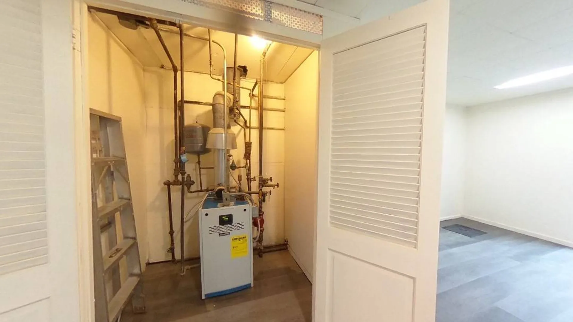 Property at 1047 Hendrix St., Brooklyn, NY 11207 30