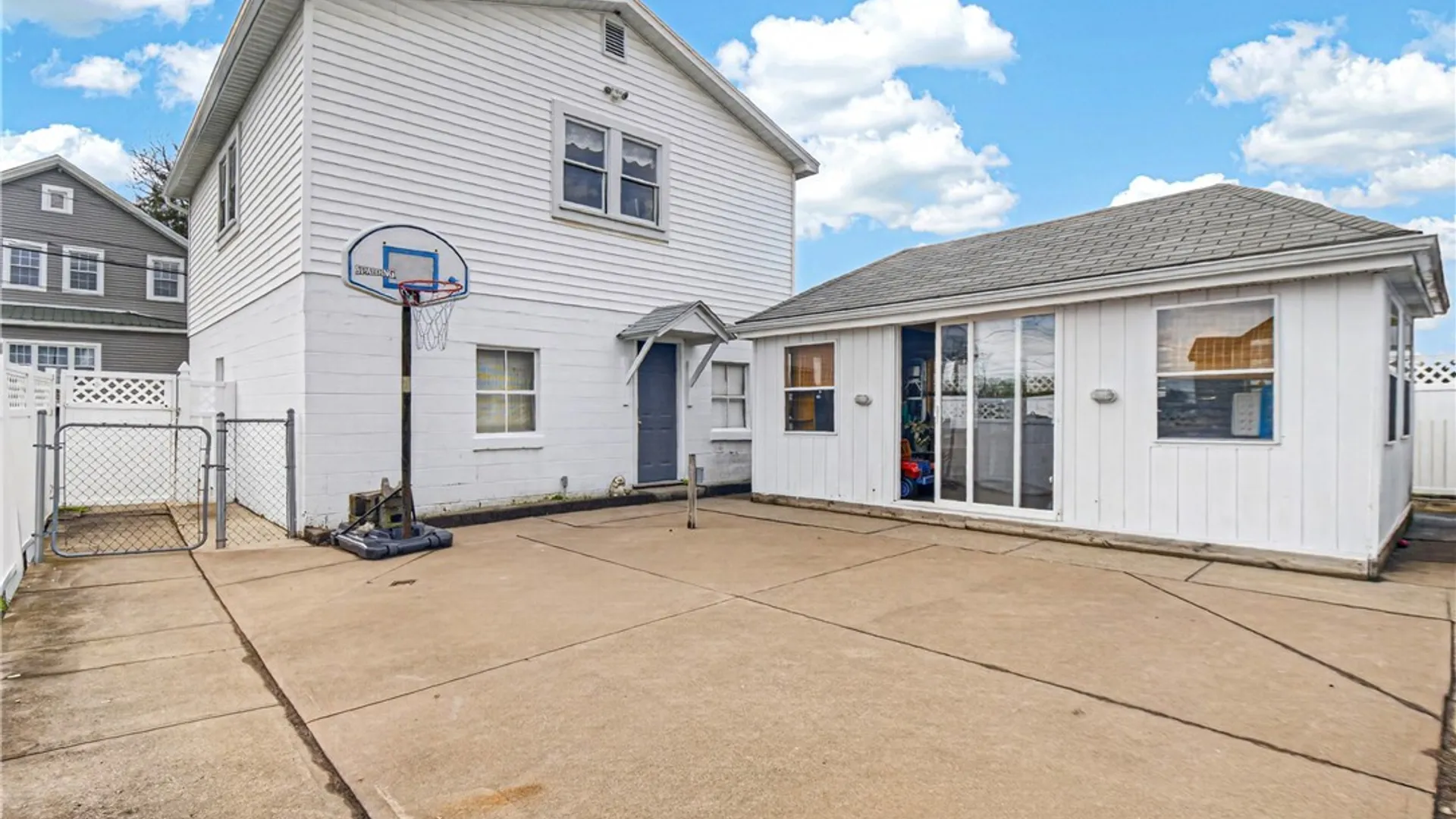 Property at 103 Mcavoy Avenue, Rome, NY 13440 44