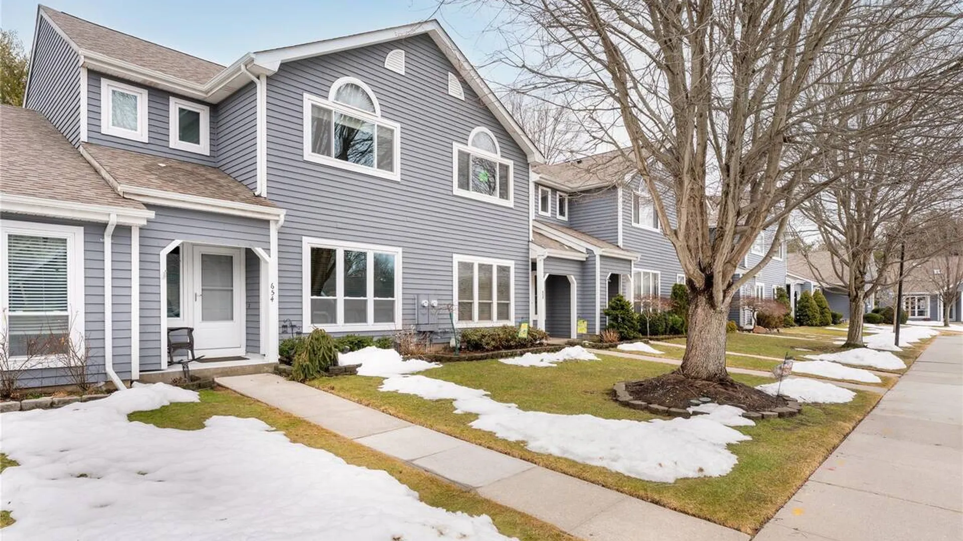 Property at 654 Birchwood Park Drive, Middle Island, NY 11953 25