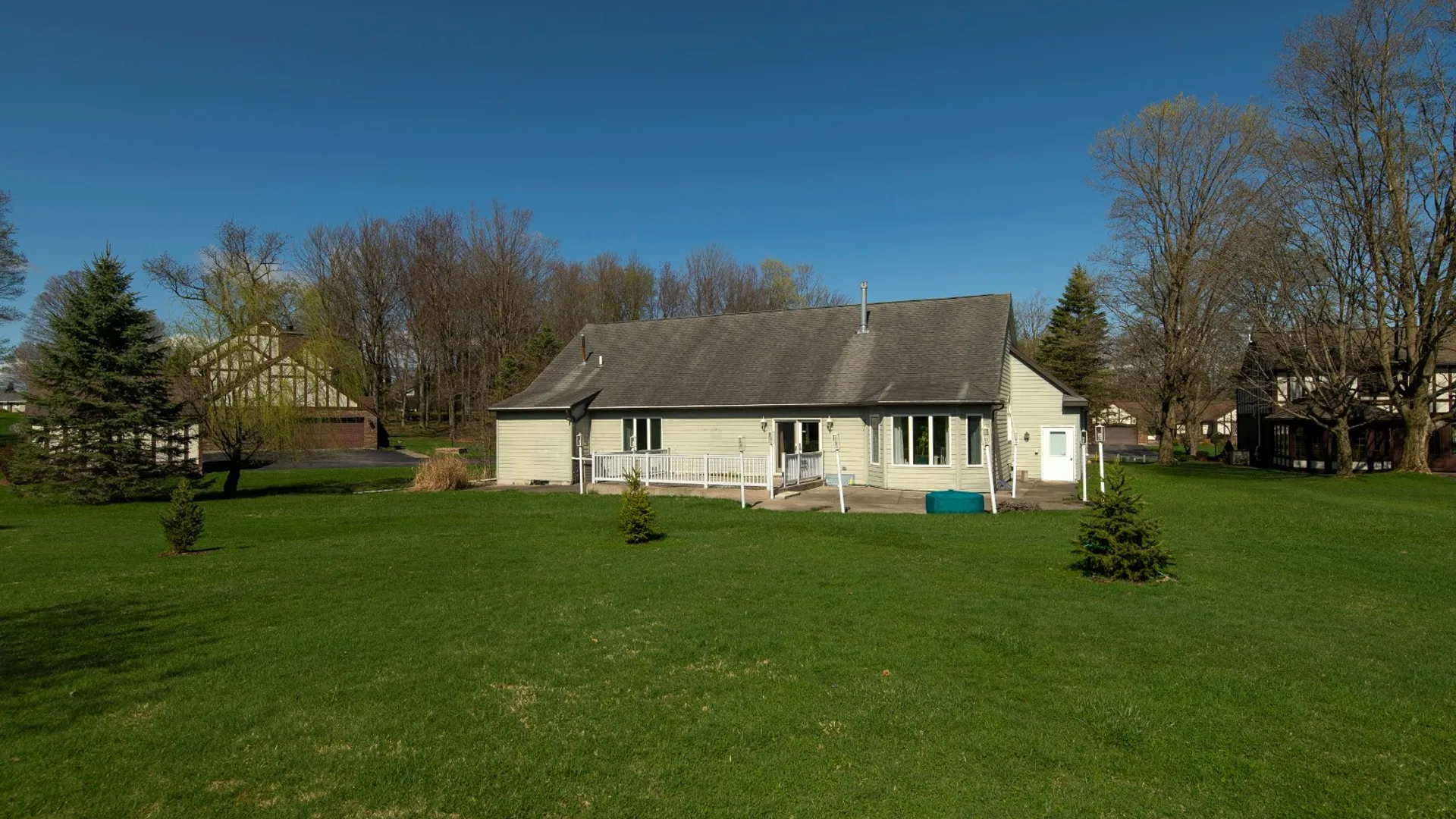 Property at 17 Symphony Place, Whitesboro, NY 13492 58