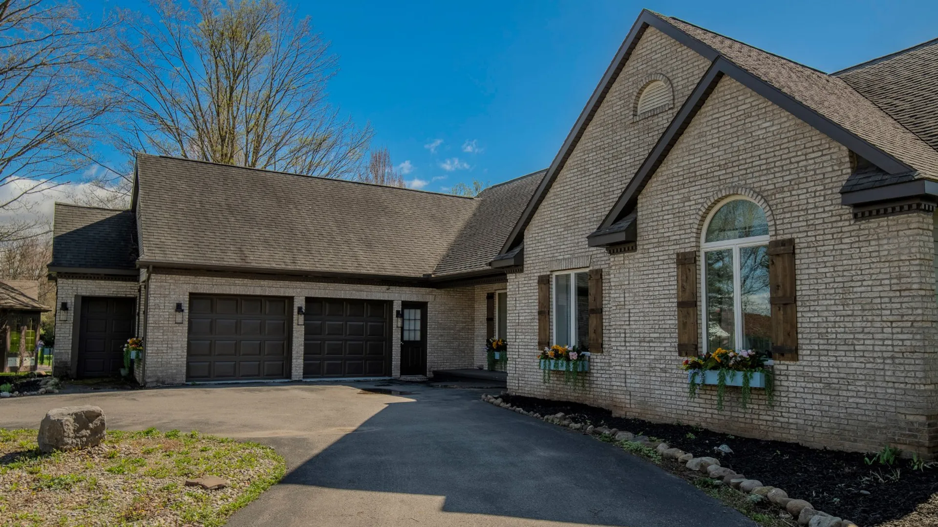 Property at 17 Symphony Place, Whitesboro, NY 13492 65