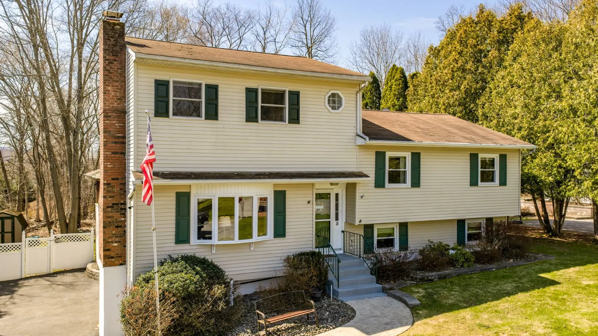 Property at 3 Puritan Ln, Washingtonville, NY 10992 2