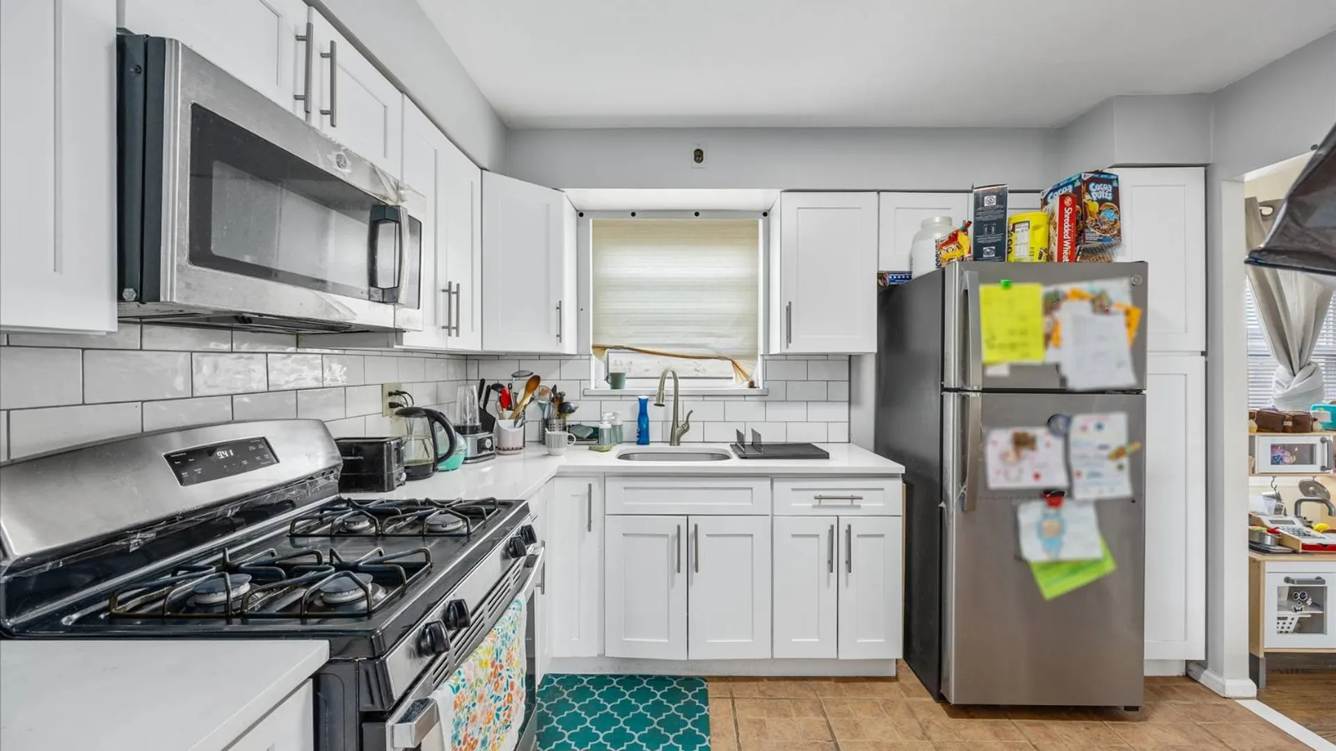 Property at 2504 42nd street, astoria, NY 11103 24