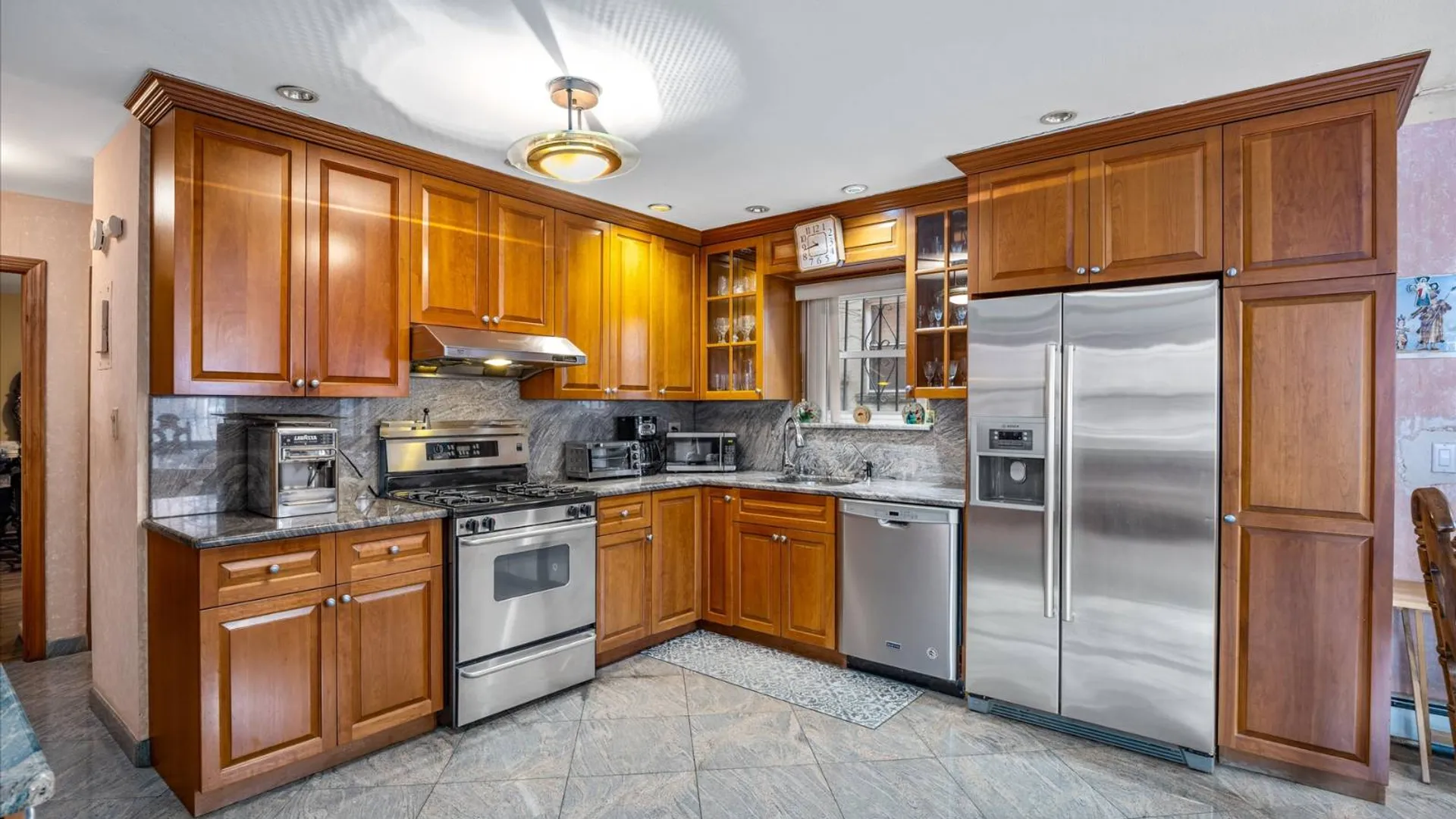 Property at 2504 42nd street, astoria, NY 11103 8