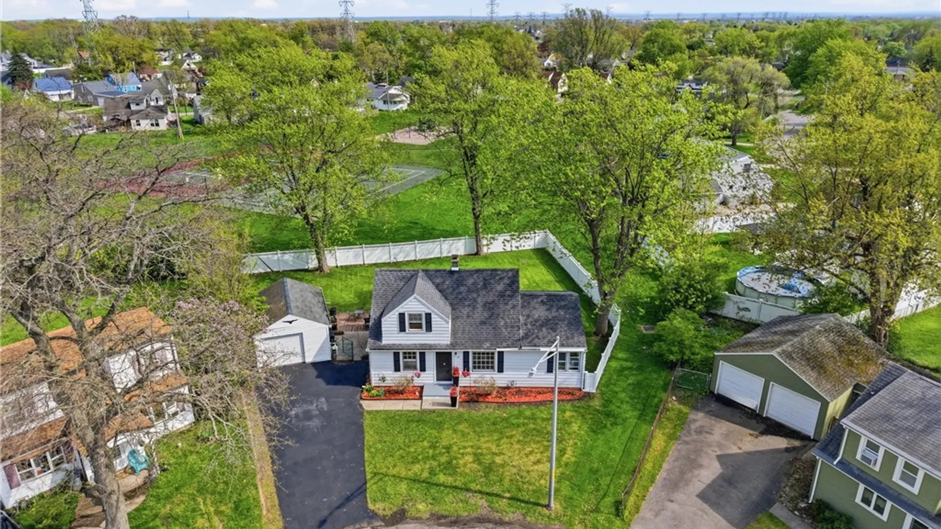 Property at 9 Willow Court, Cheektowaga, NY 14225 41