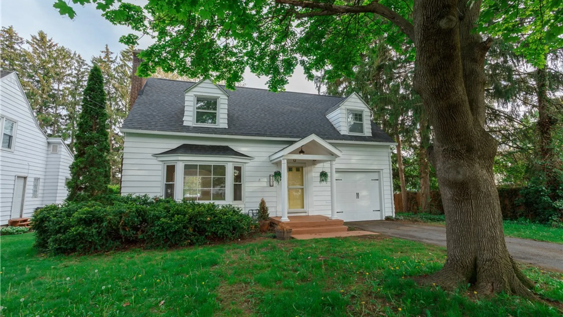 Property at 616 Mertens Avenue, Syracuse, NY 13203 2