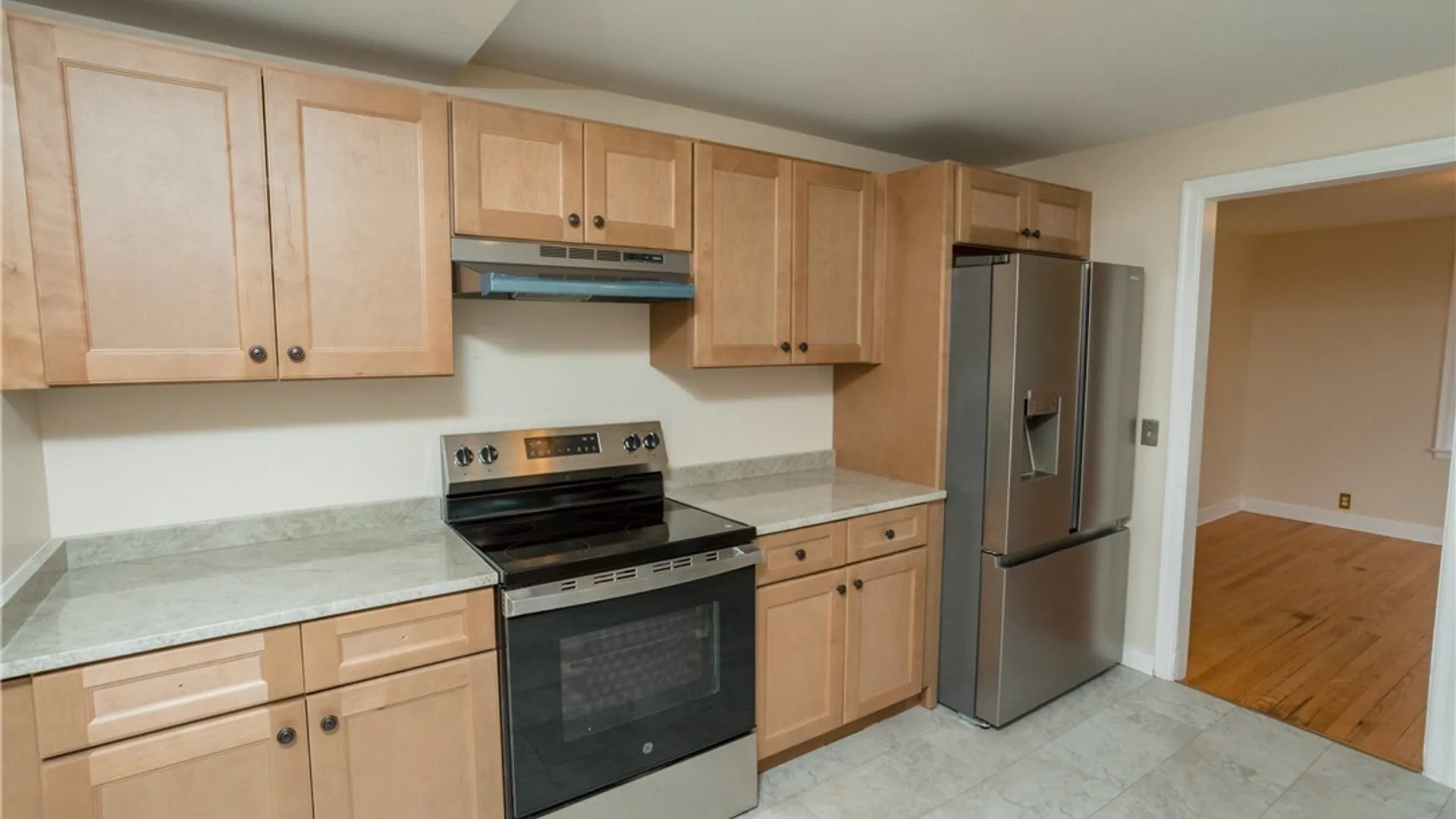 Property at 616 Mertens Avenue, Syracuse, NY 13203 8
