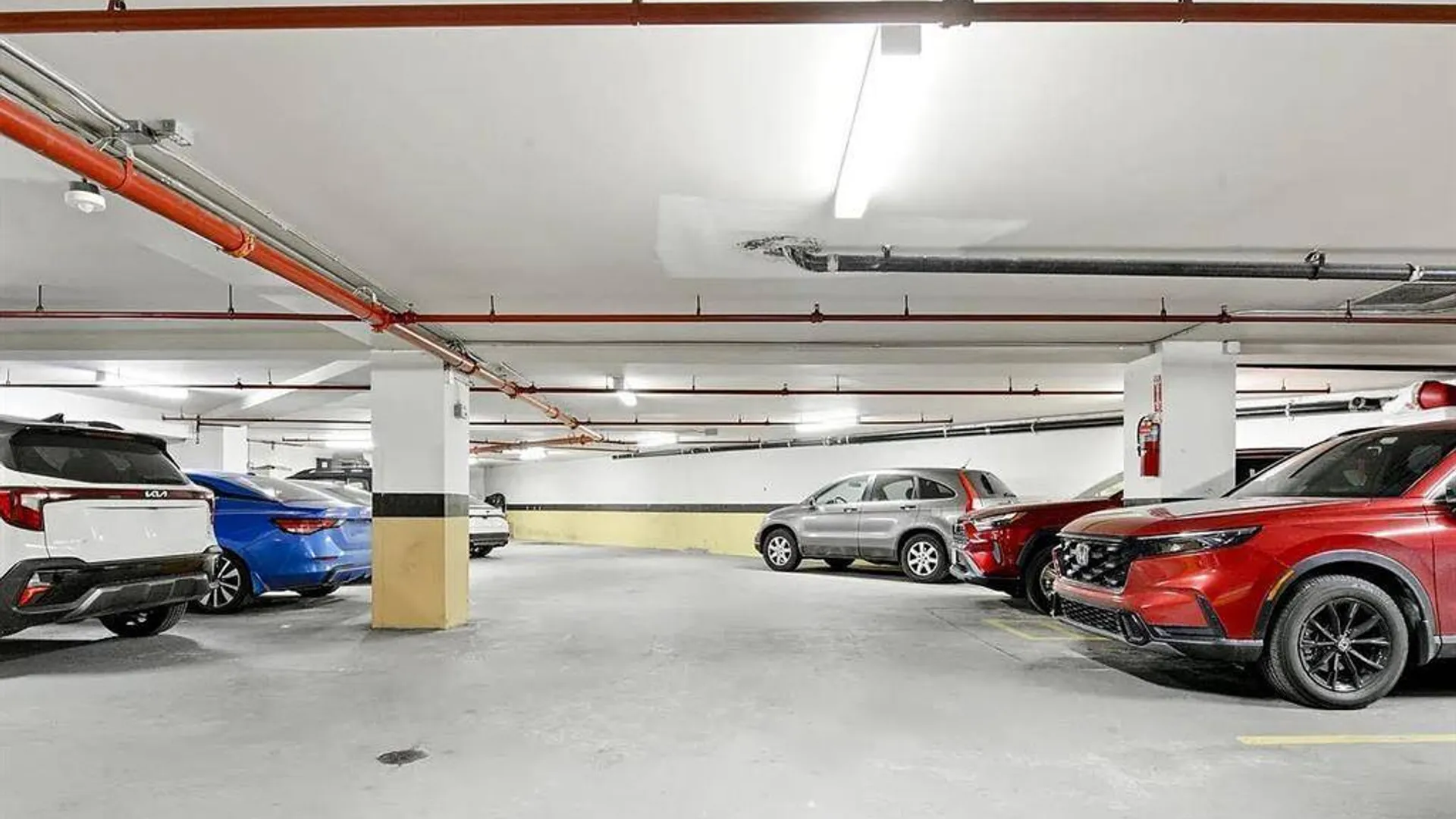 Property at 14116 84th Drive, Queens, NY 11435 10