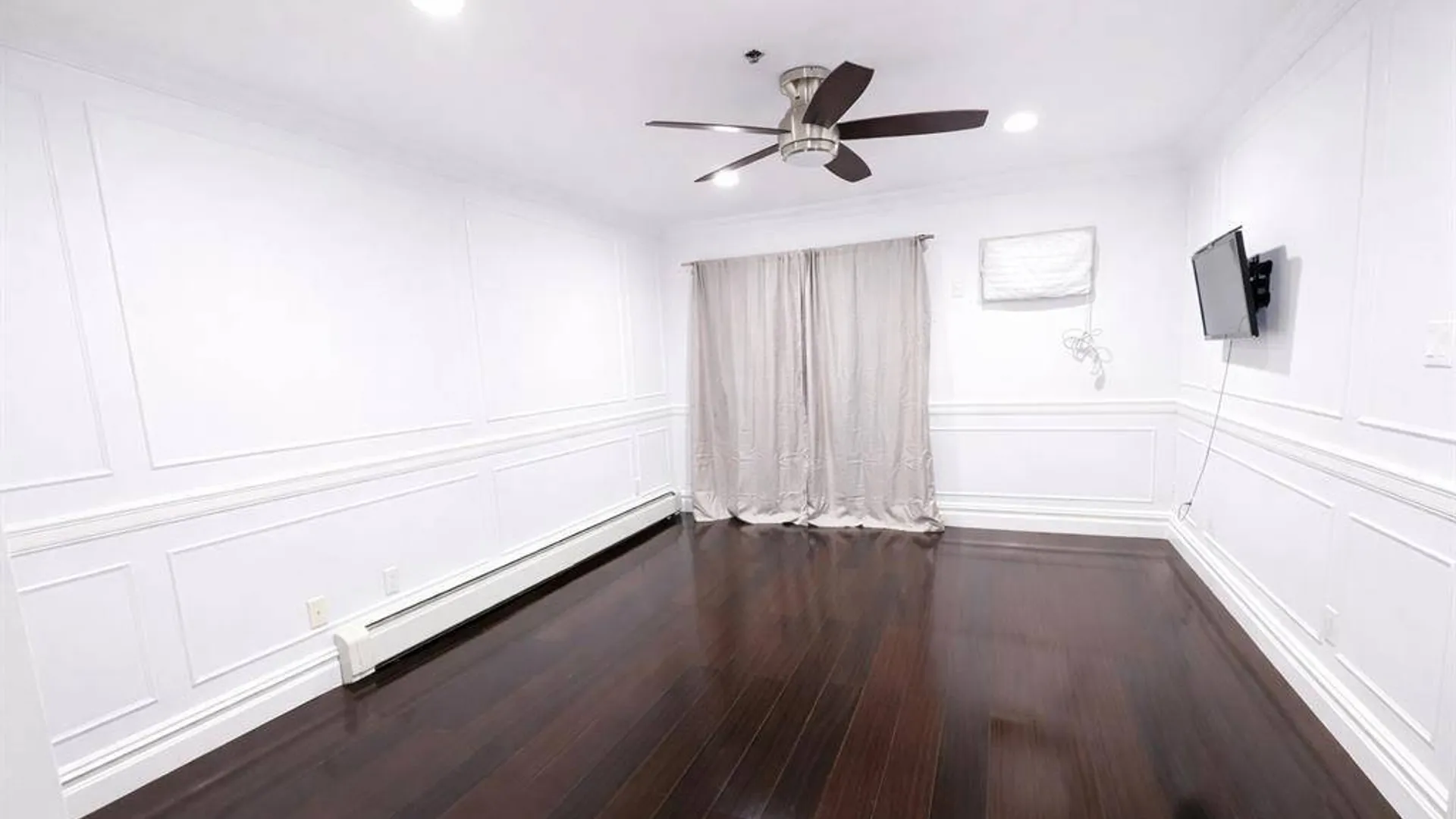 Property at 14116 84th Drive, Queens, NY 11435 4
