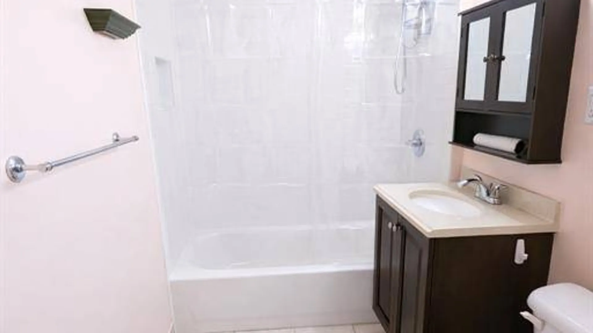 Property at 14116 84th Drive, Queens, NY 11435 6