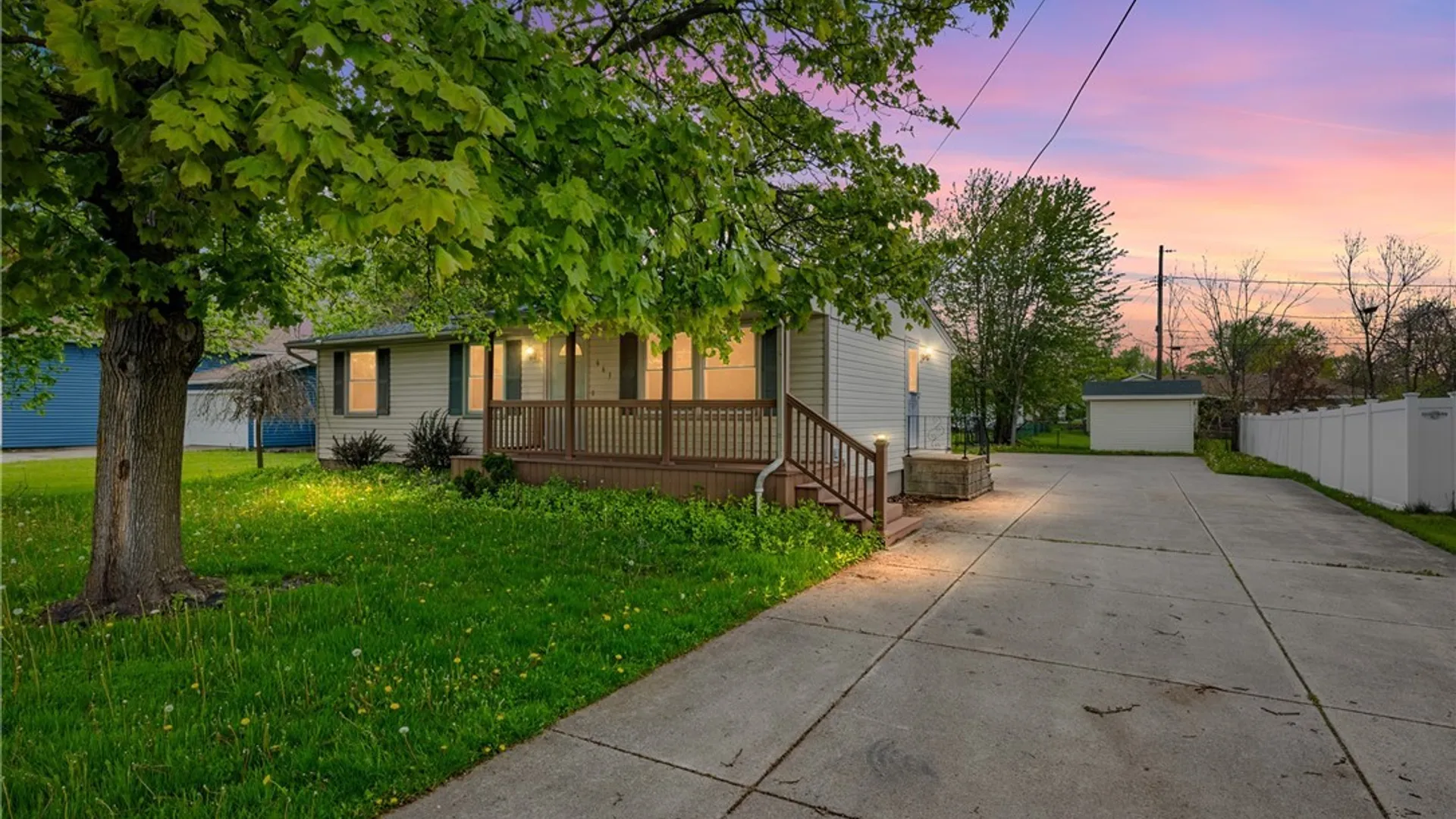 Property at 663 Lincoln Avenue, Lockport City, NY 14094 4