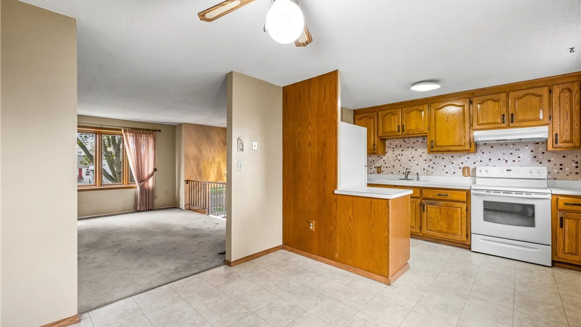 Property at 181 Le Havre Drive, Cheektowaga, NY 14227 18