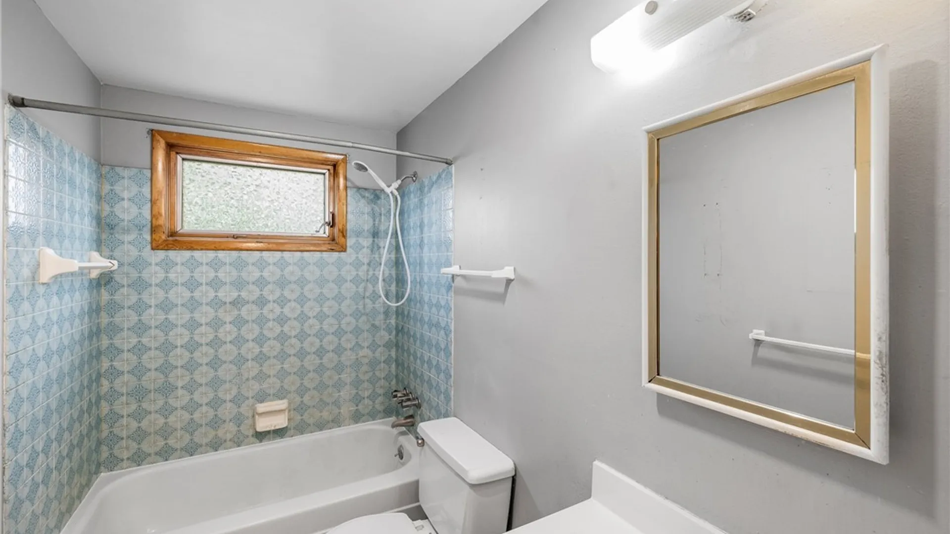 Property at 181 Le Havre Drive, Cheektowaga, NY 14227 30