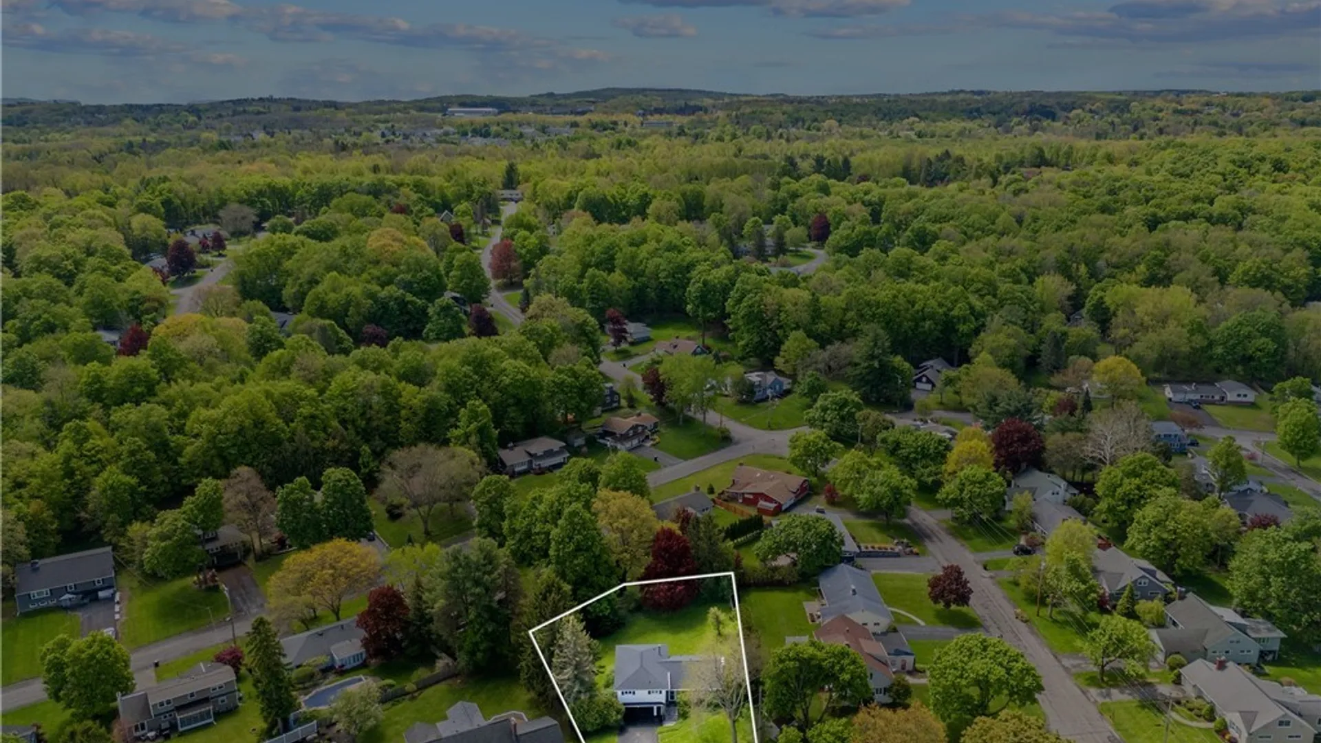 Property at 325 Highridge Drive, Syracuse, NY 13215 35