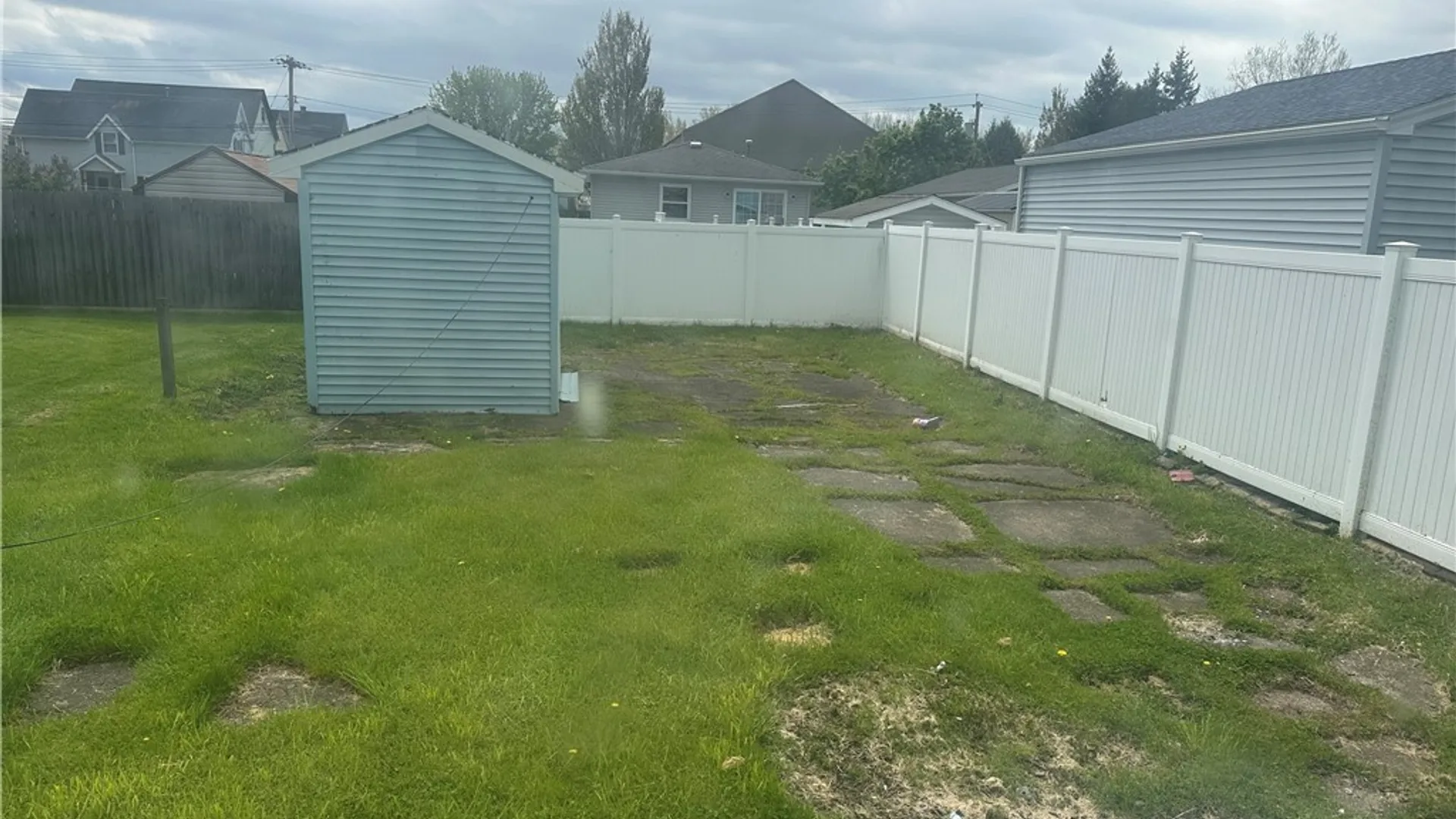 Property at 107 Oconnor Avenue, Buffalo, NY 14220 3