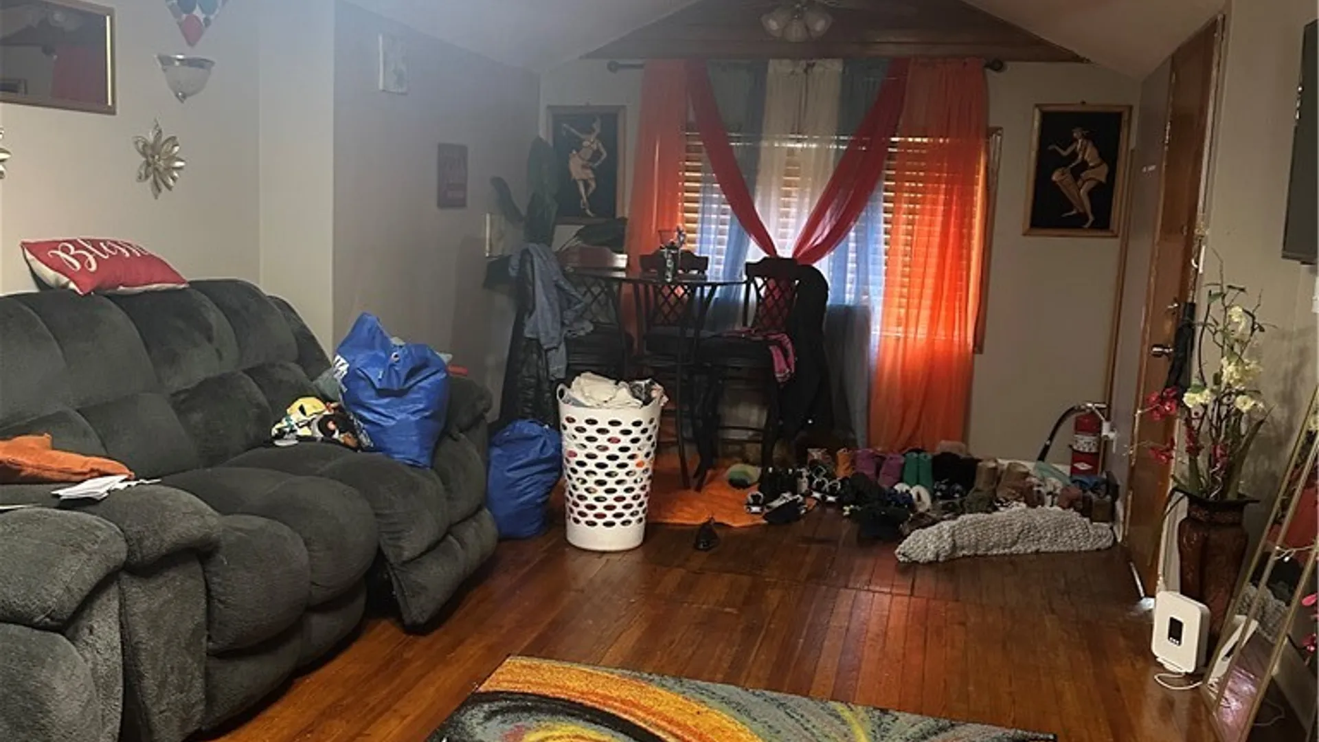 Property at 101 Wiley Place, Buffalo, NY 14207 4