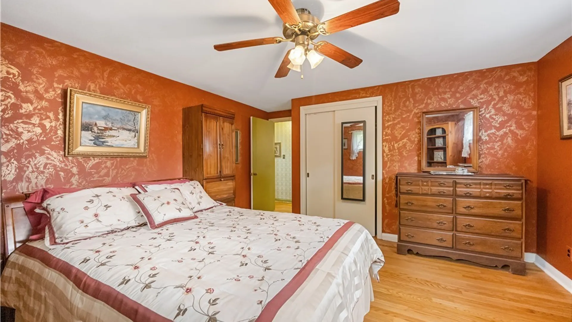 Property at 208 Harding Place, Syracuse, NY 13205 16