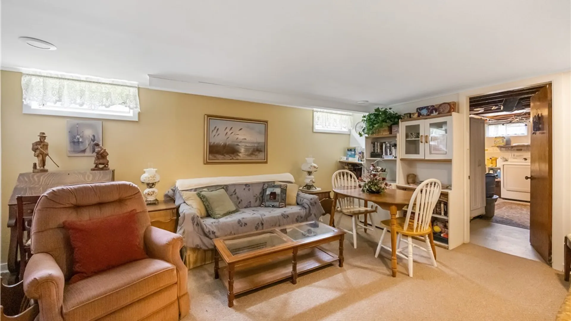 Property at 208 Harding Place, Syracuse, NY 13205 23