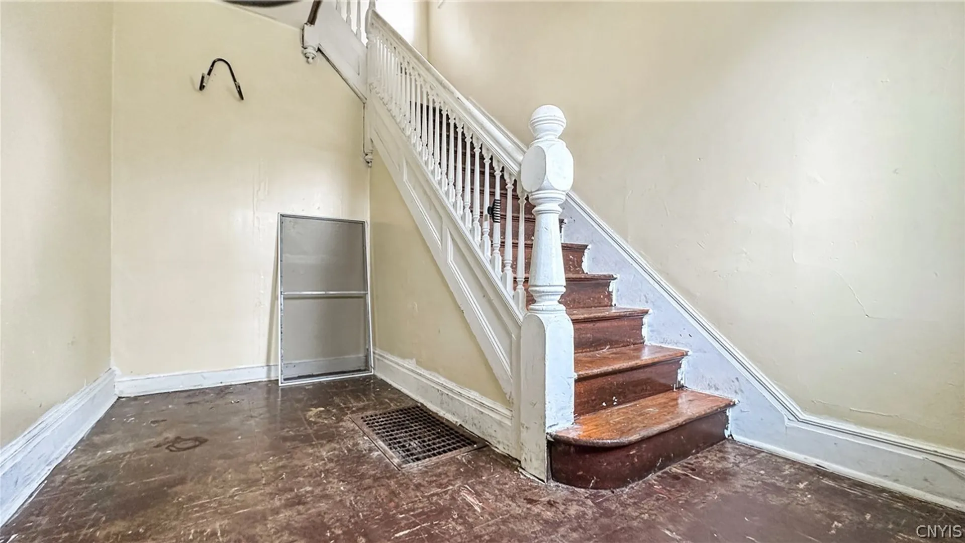 Property at 807 Mcvean Street, Utica, NY 13502 17
