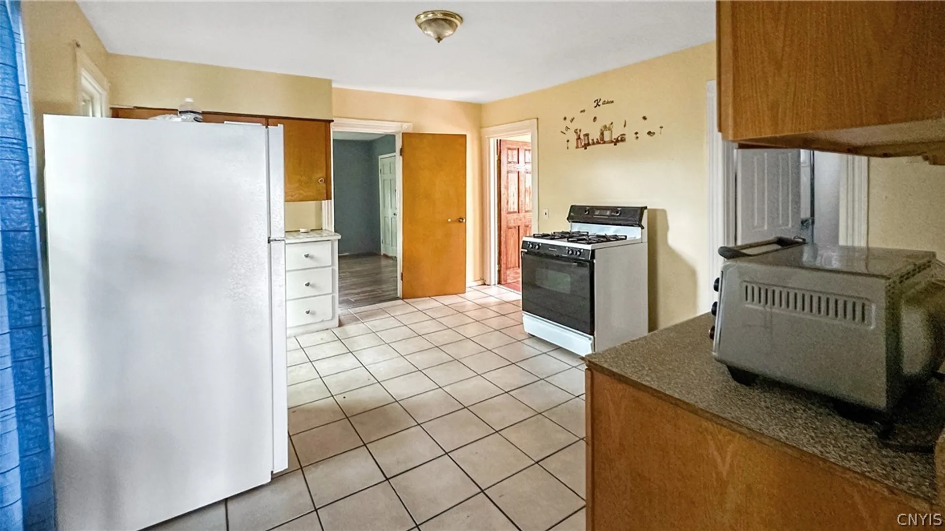 Property at 807 Mcvean Street, Utica, NY 13502 6