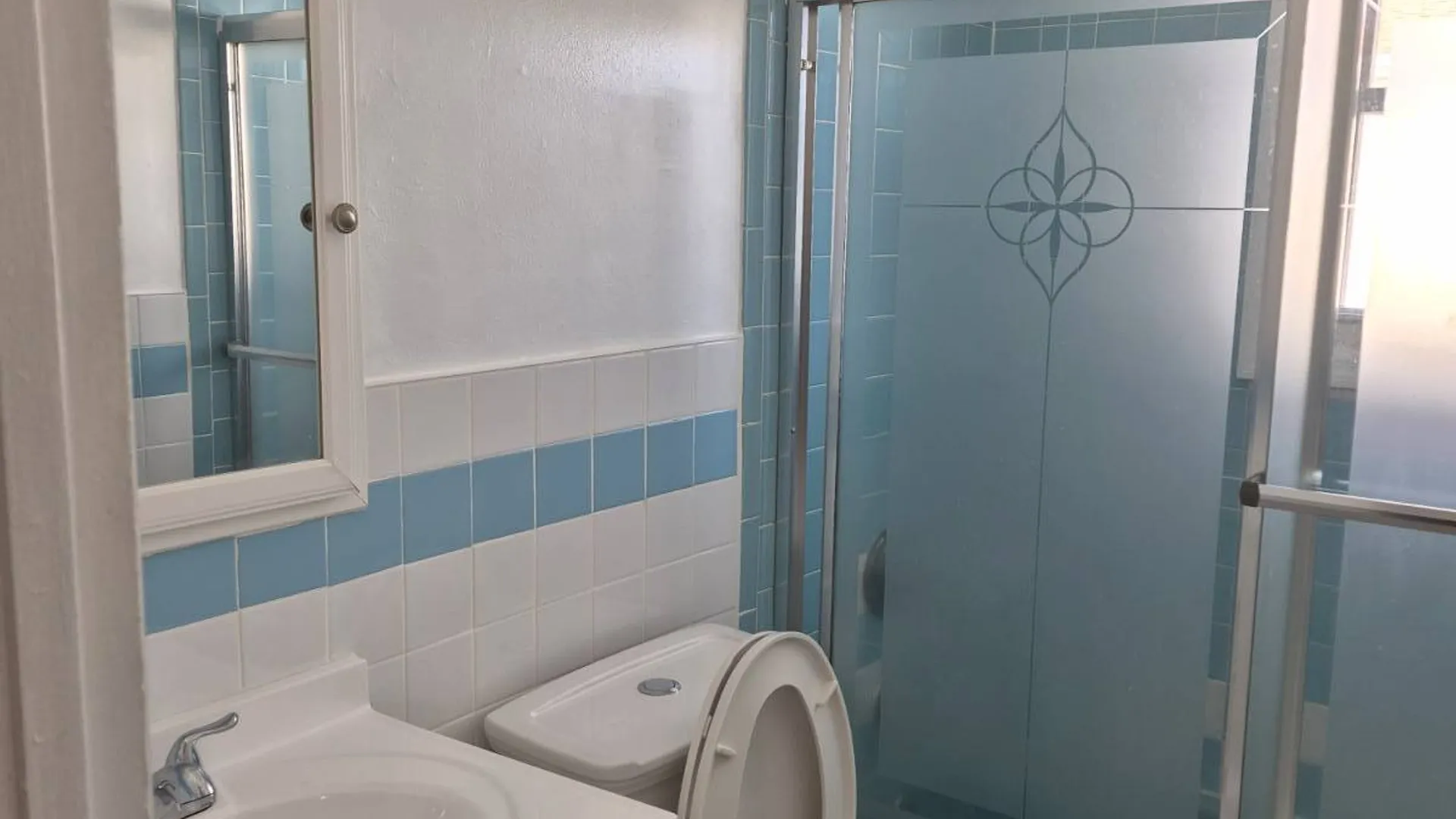 Property at 147-15 225th street, Springfield Gardens, NY 11413 9
