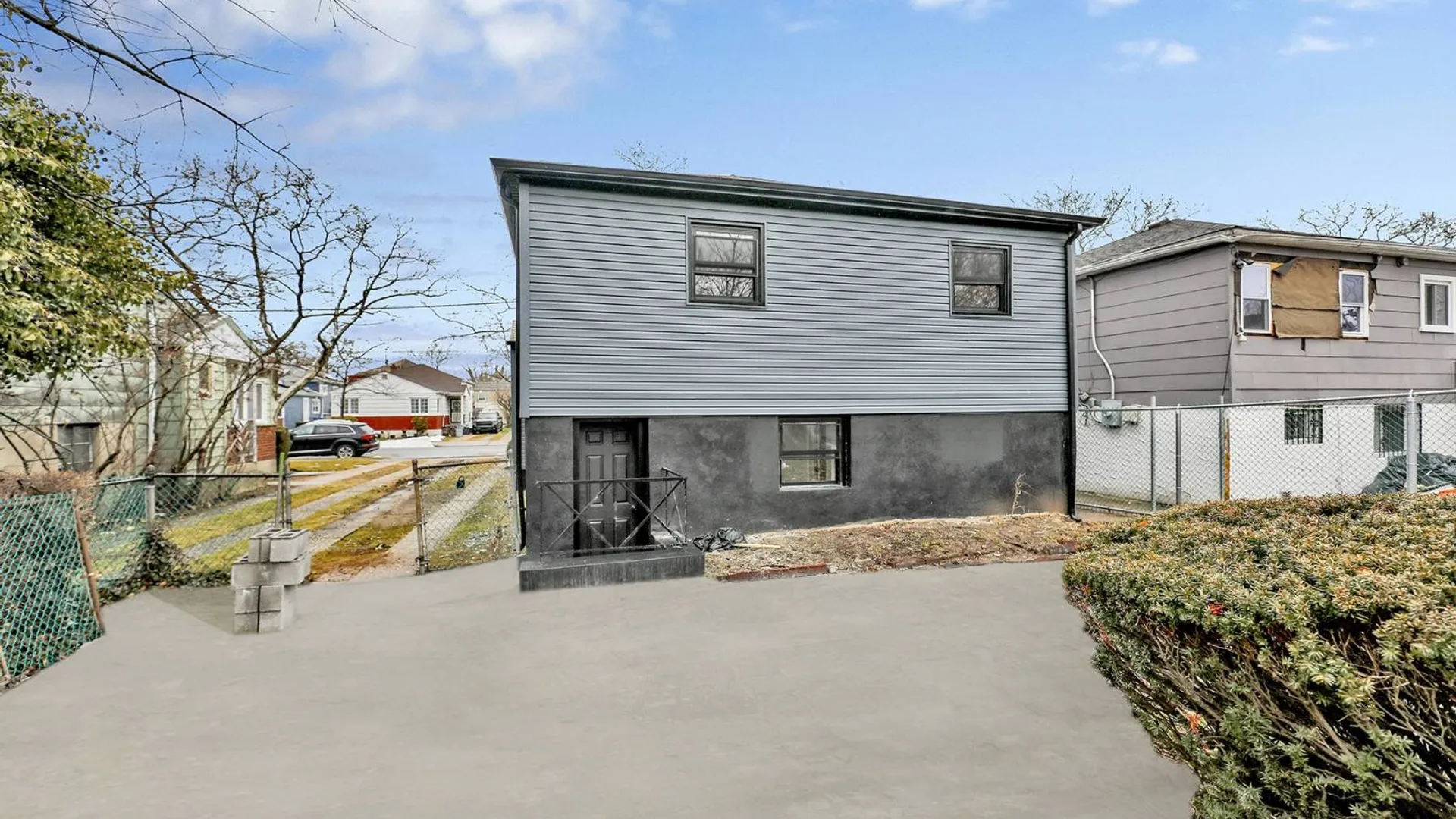 Property at 1242 east 100 street, brooklyn, NY 11236 11